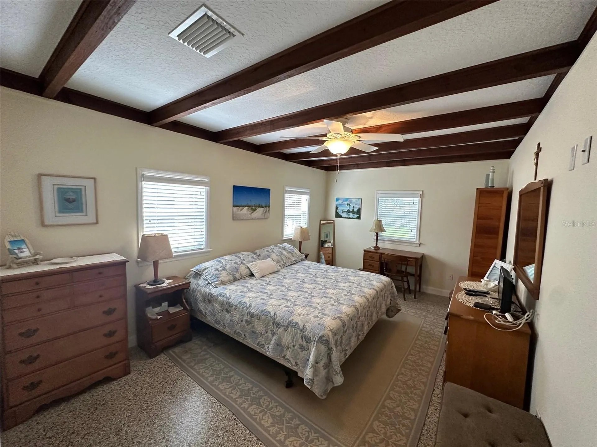 401 Oakwood Avenue New Smyrna Beach FL 32169