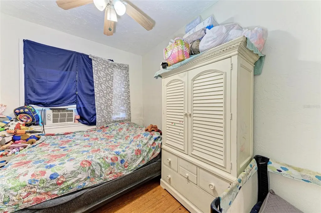 432 Adelia Avenue Sarasota FL 34236