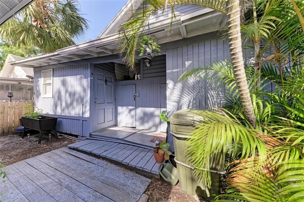 432 Adelia Avenue Sarasota FL 34236