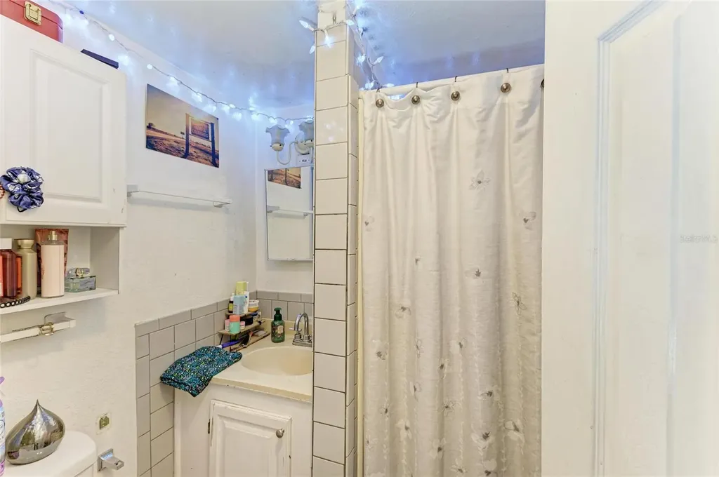 432 Adelia Avenue Sarasota FL 34236