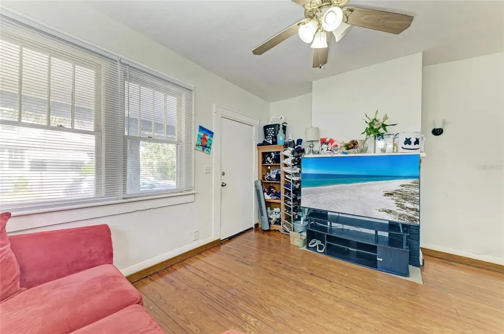 432 Adelia Avenue Sarasota FL 34236