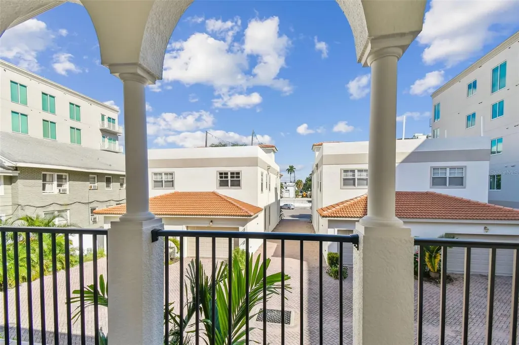 626 3rd Avenue S St Petersburg FL 33701