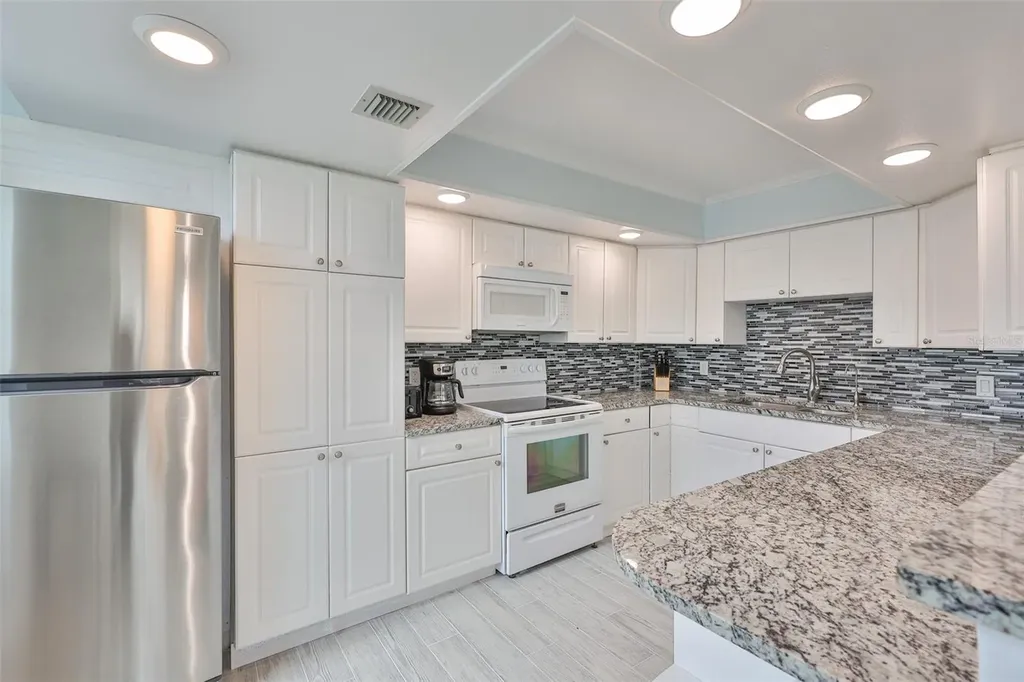 1400 Gulf Boulevard Clearwater Beach FL 33767