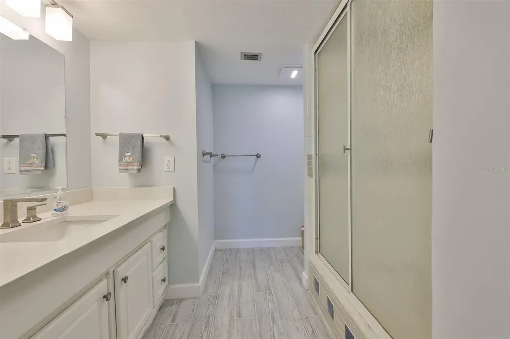 1400 Gulf Boulevard Clearwater Beach FL 33767