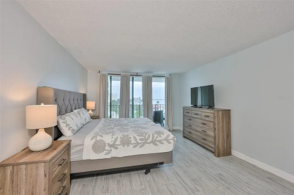 1400 Gulf Boulevard Clearwater Beach FL 33767