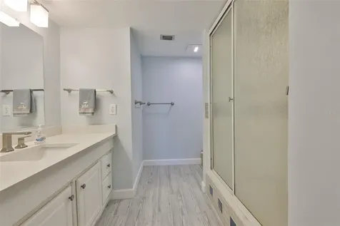 1400 Gulf Boulevard Clearwater Beach FL 33767
