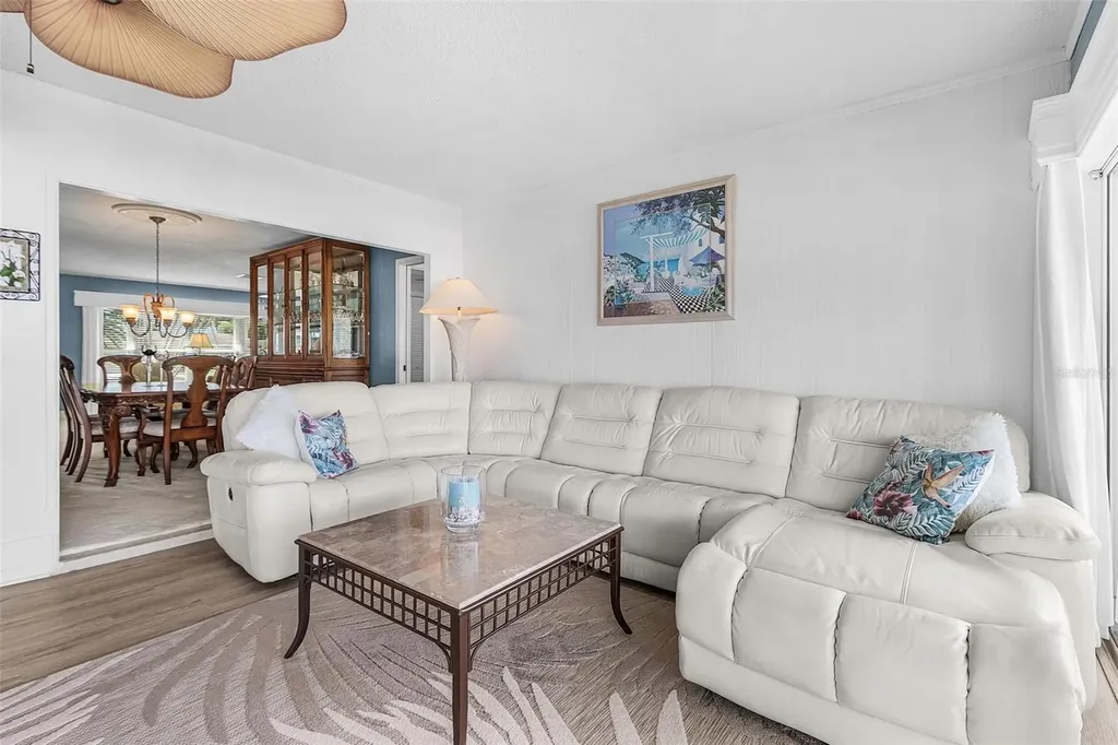 1935 SE 36th Terrace Cape Coral FL 33904