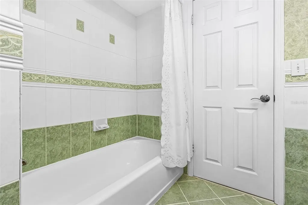 1935 SE 36th Terrace Cape Coral FL 33904