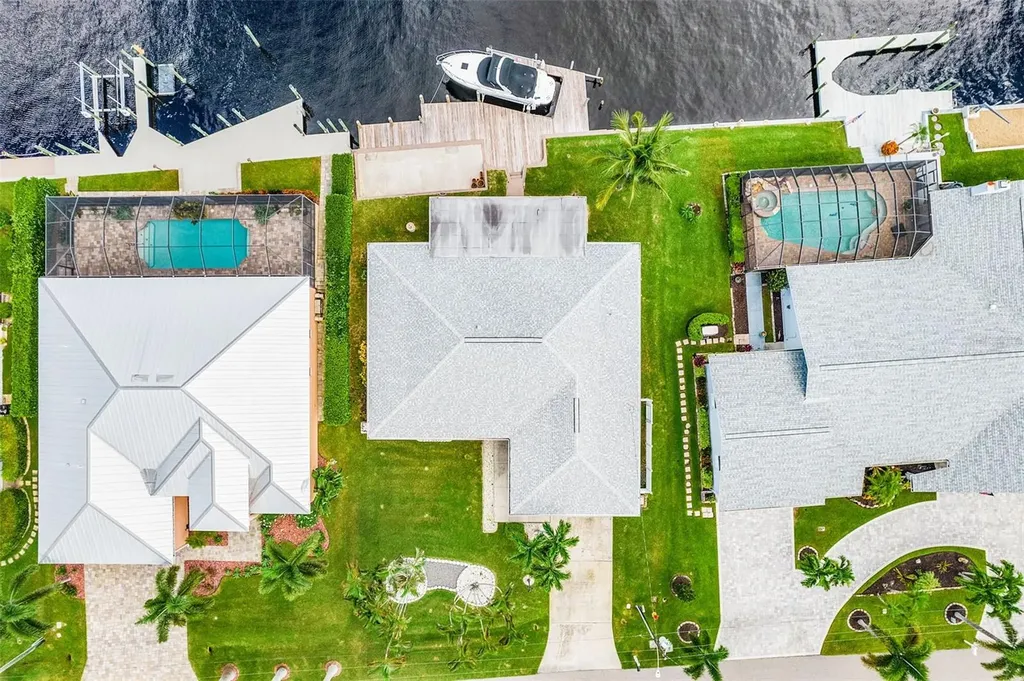 1935 SE 36th Terrace Cape Coral FL 33904