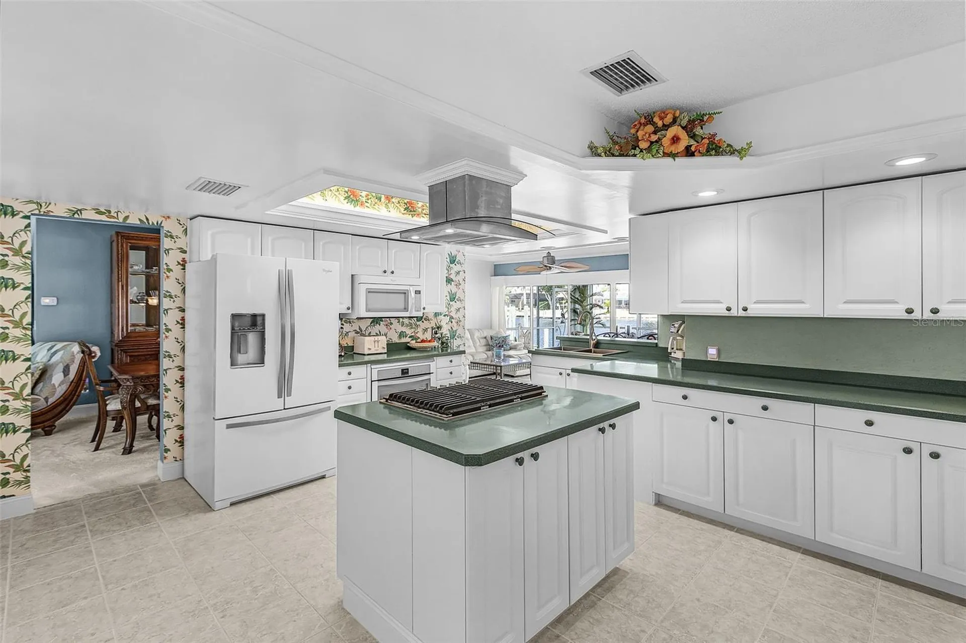 1935 SE 36th Terrace Cape Coral FL 33904