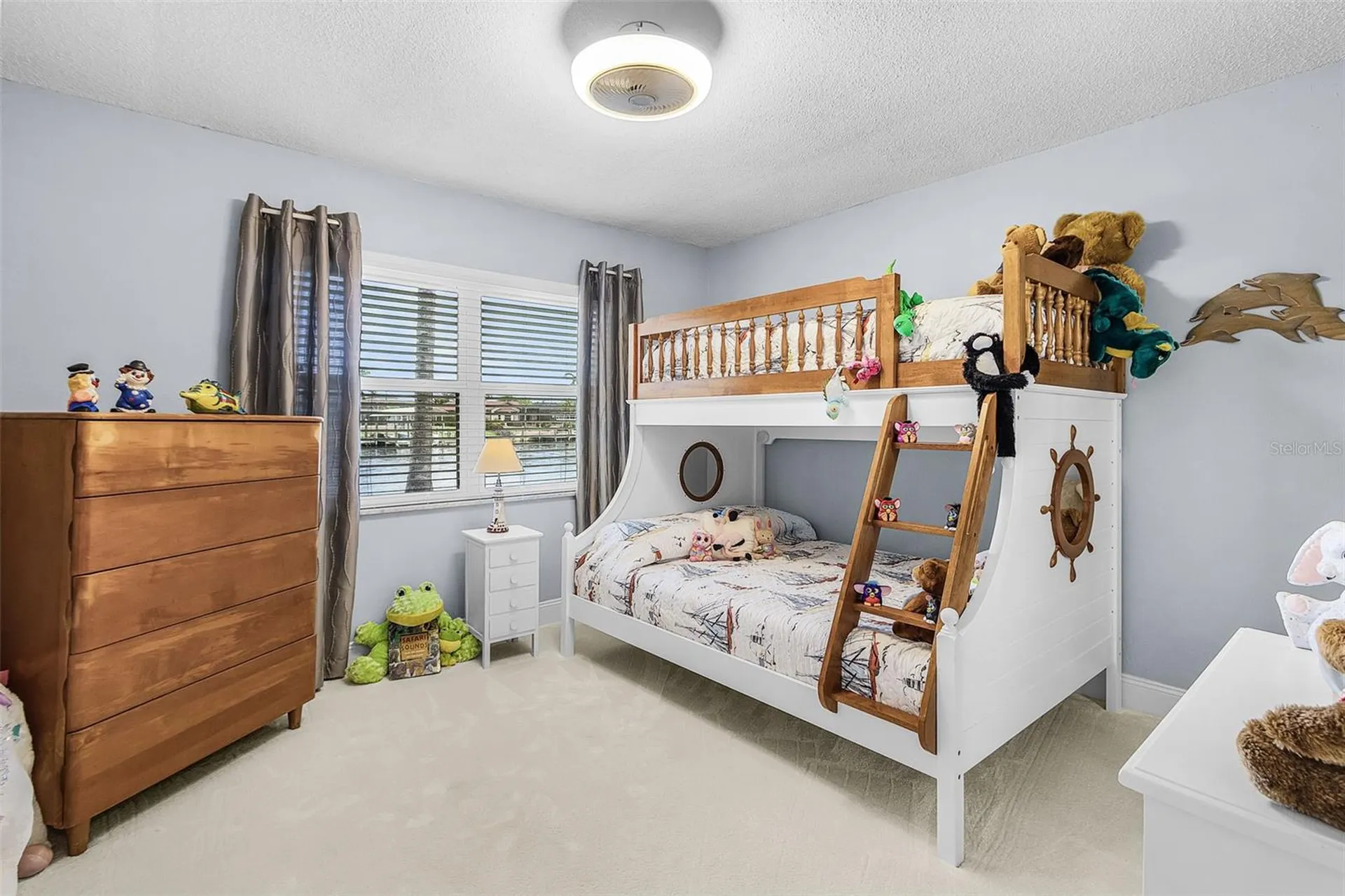 1935 SE 36th Terrace Cape Coral FL 33904