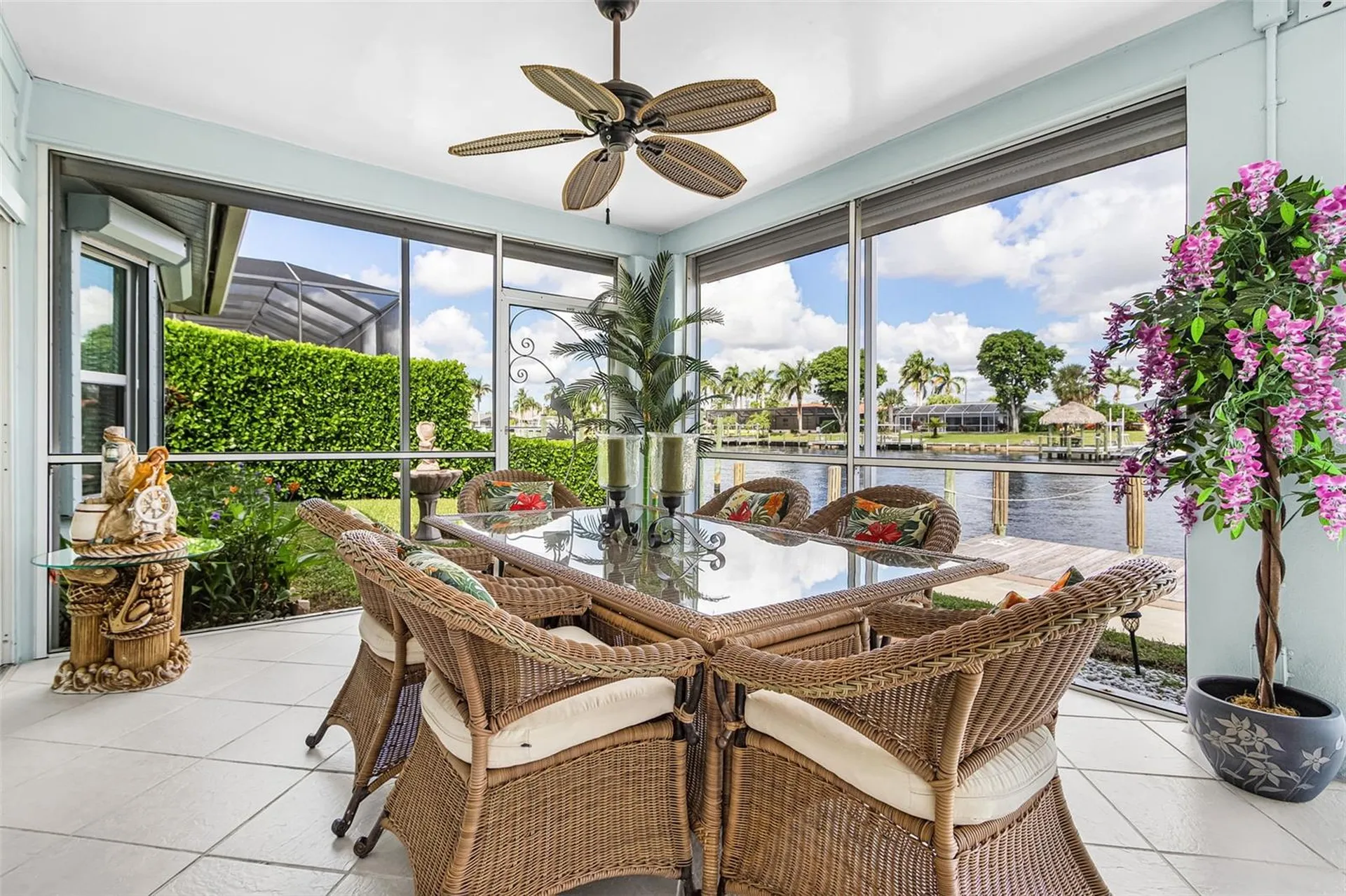 1935 SE 36th Terrace Cape Coral FL 33904