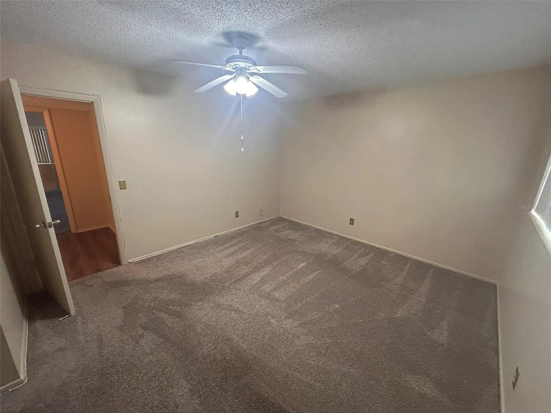 2402 Ecuadorian Way Clearwater FL 33763
