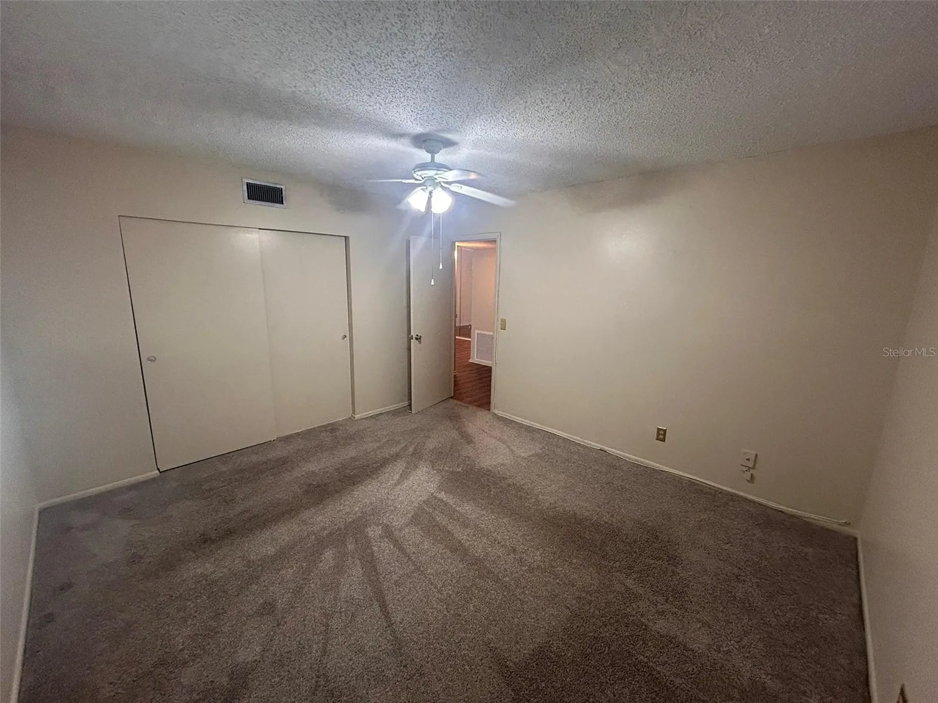 2402 Ecuadorian Way Clearwater FL 33763