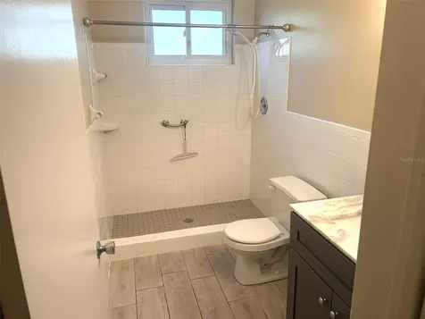 2402 Ecuadorian Way Clearwater FL 33763
