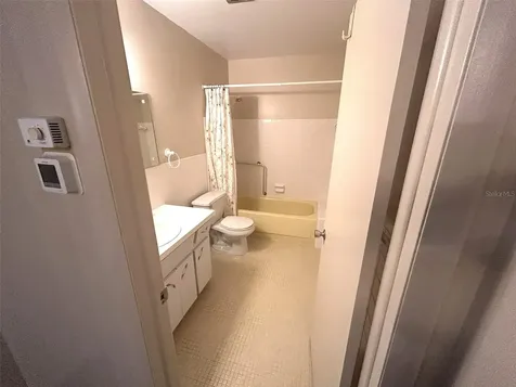 2402 Ecuadorian Way Clearwater FL 33763