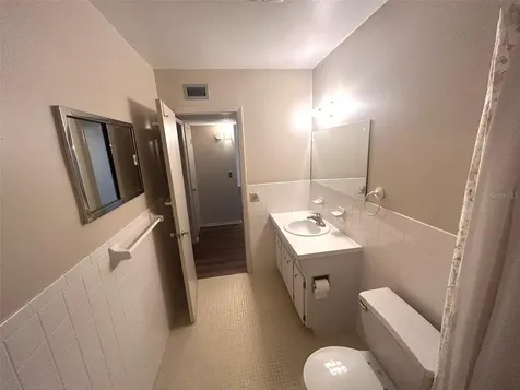 2402 Ecuadorian Way Clearwater FL 33763