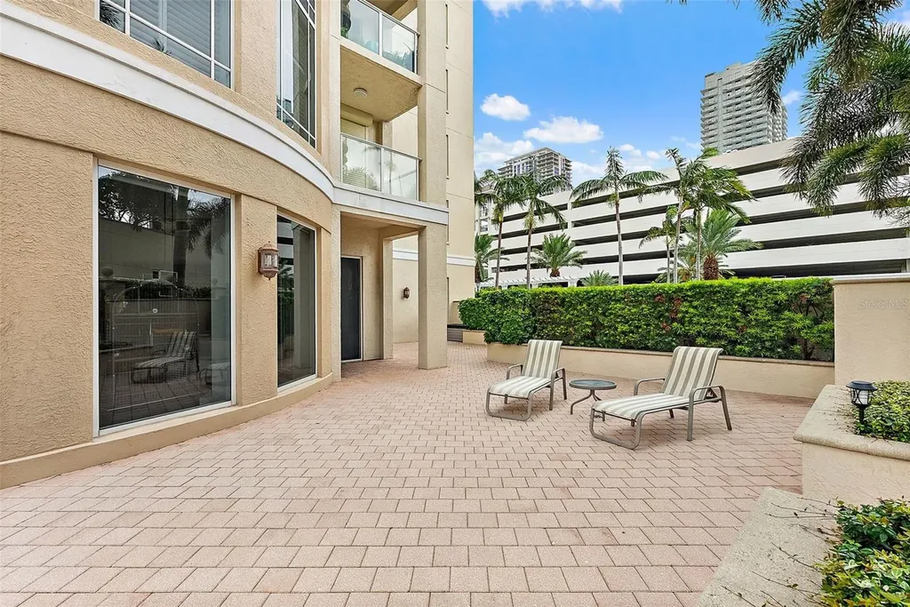 100 Beach Drive NE St Petersburg FL 33701
