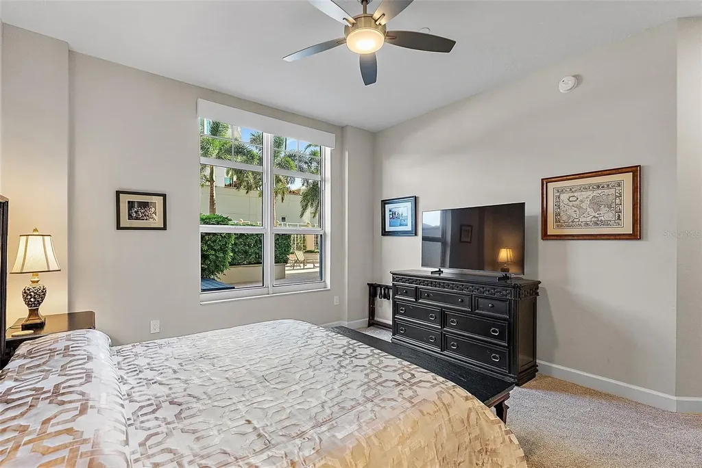 100 Beach Drive NE St Petersburg FL 33701