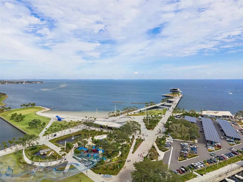 100 Beach Drive NE St Petersburg FL 33701