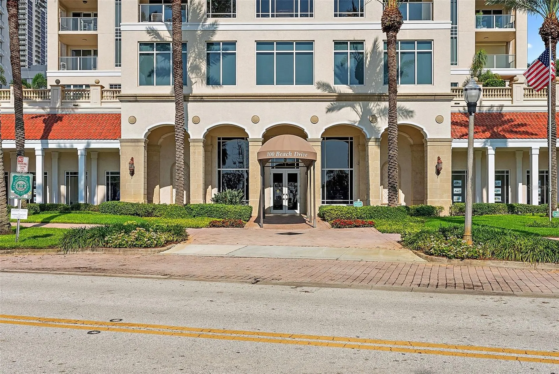100 Beach Drive NE St Petersburg FL 33701