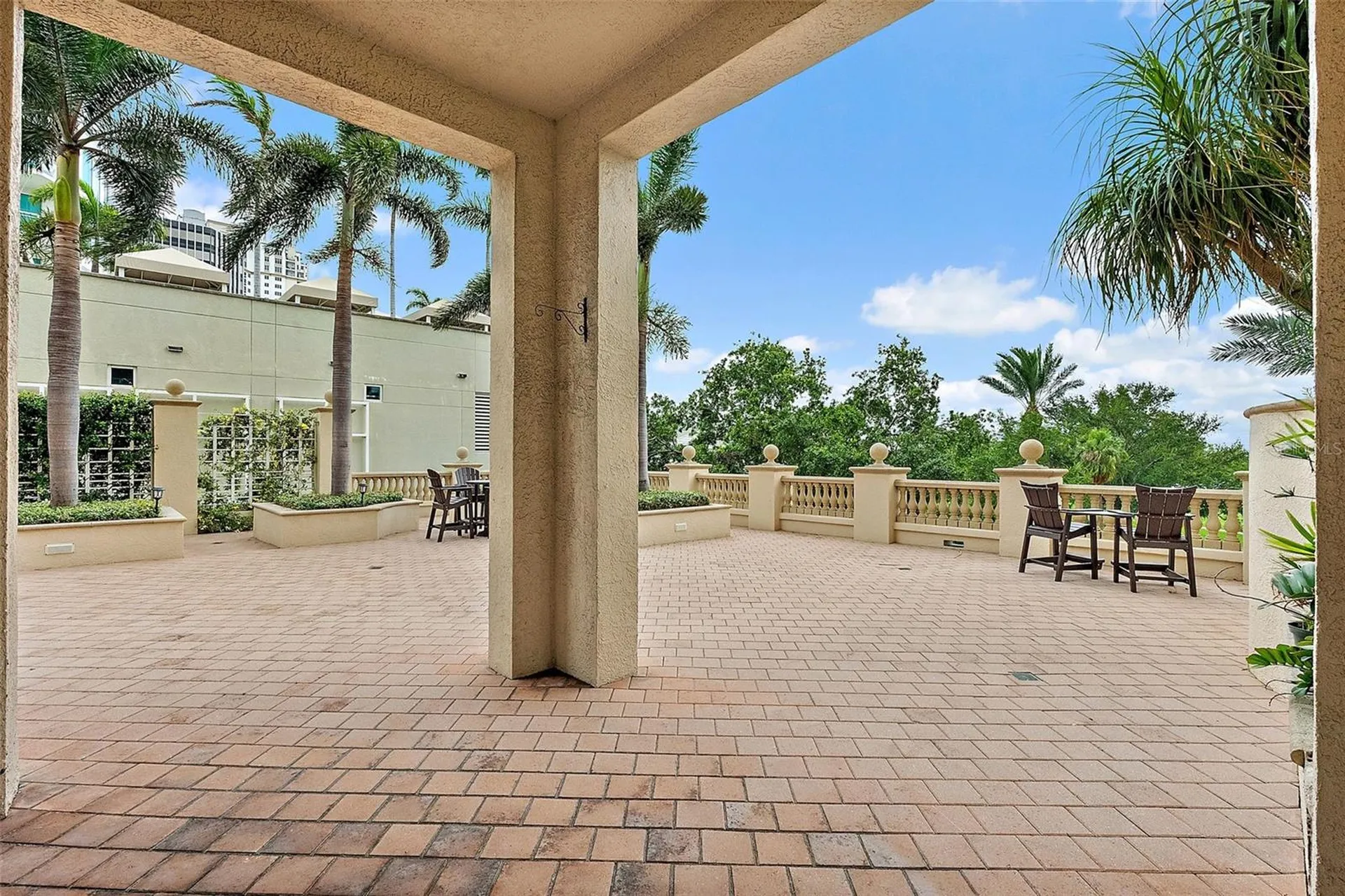 100 Beach Drive NE St Petersburg FL 33701