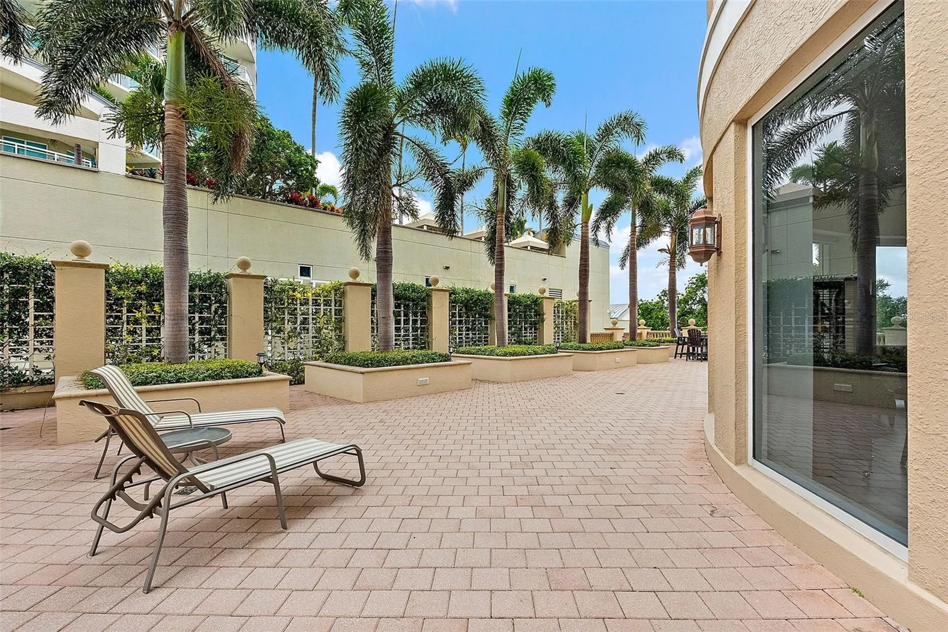 100 Beach Drive NE St Petersburg FL 33701
