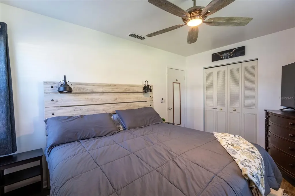 10075 N Glenmar Drive Citrus Springs FL 34434
