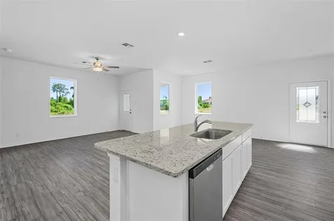 571 Bay Leaf Drive Poinciana FL 34759