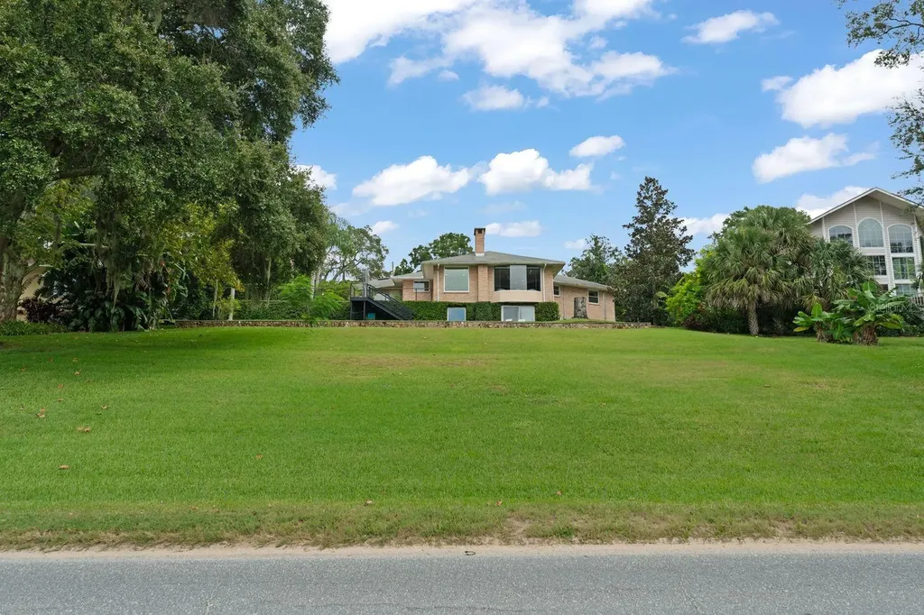 2422 Topping Place Eustis FL 32726