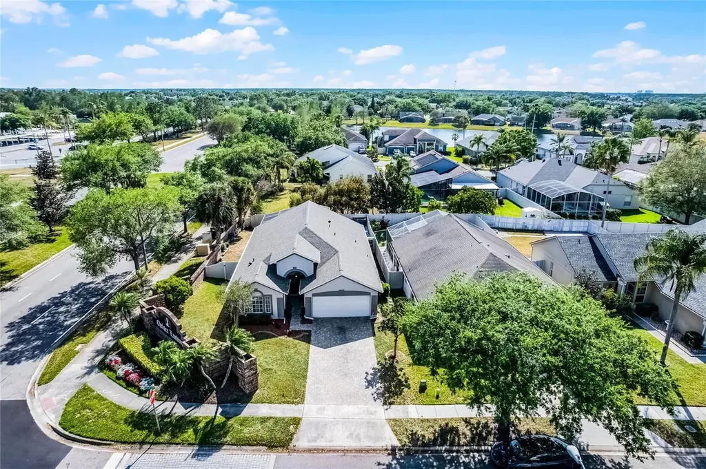 13944 Huntwick Drive Orlando FL 32837