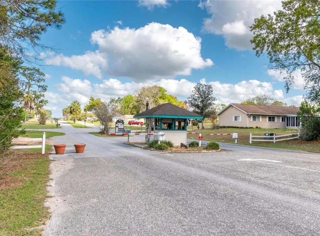 10647 SW 85th Terrace Ocala FL 34481