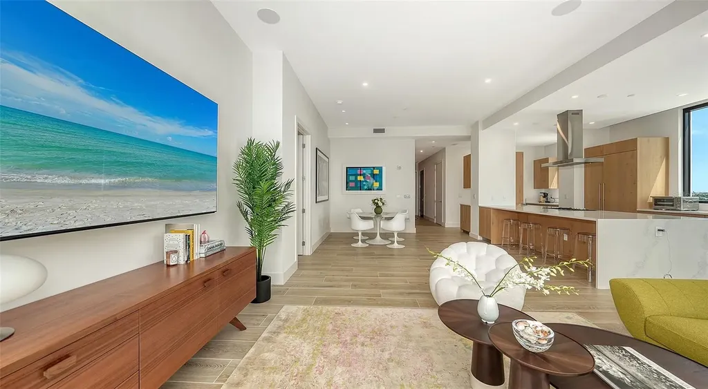 33 S Palm Avenue Sarasota FL 34236