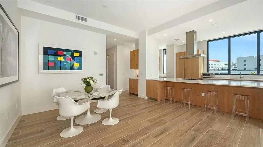 33 S Palm Avenue Sarasota FL 34236