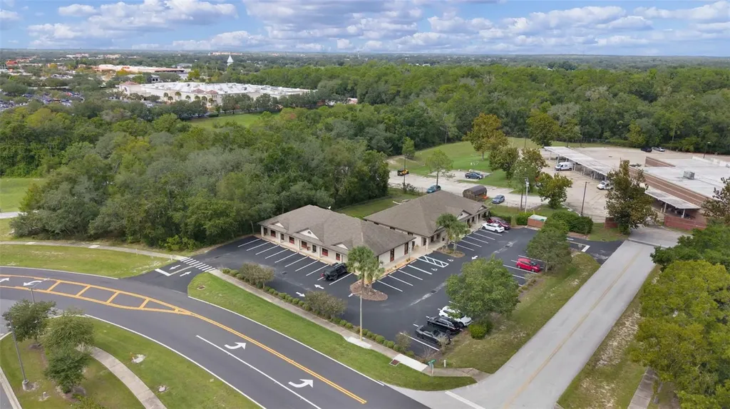 375 Fennell Boulevard Lady Lake FL 32159