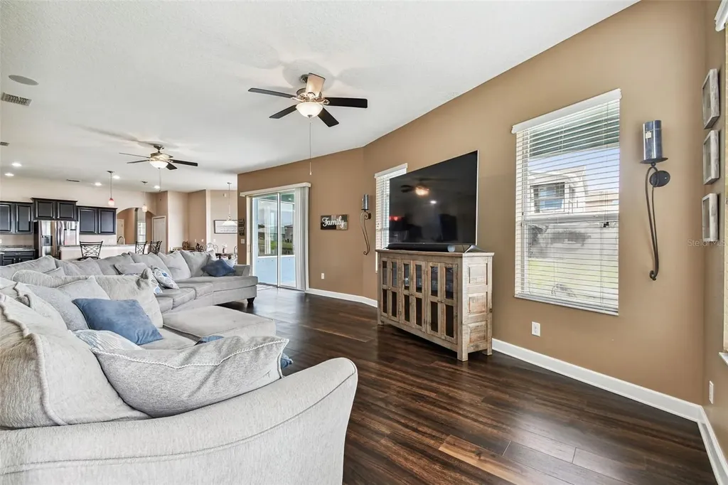 205 Orange Mill Avenue Ruskin FL 33570