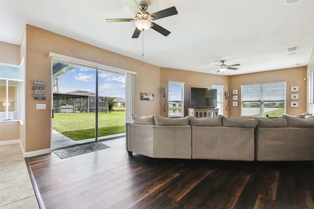 205 Orange Mill Avenue Ruskin FL 33570