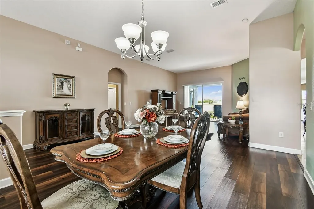 205 Orange Mill Avenue Ruskin FL 33570