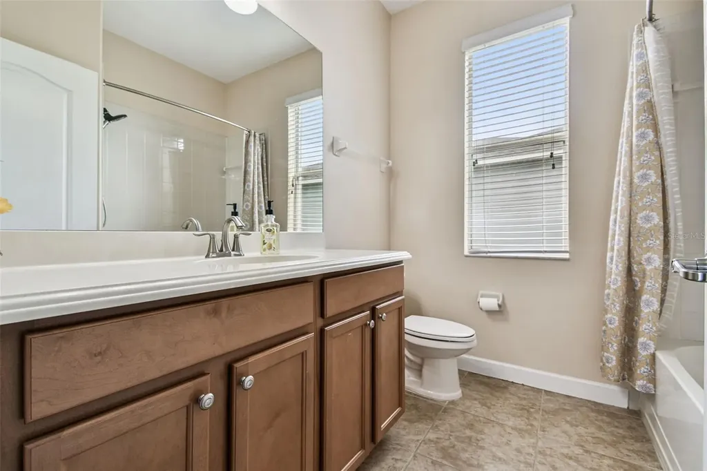 205 Orange Mill Avenue Ruskin FL 33570