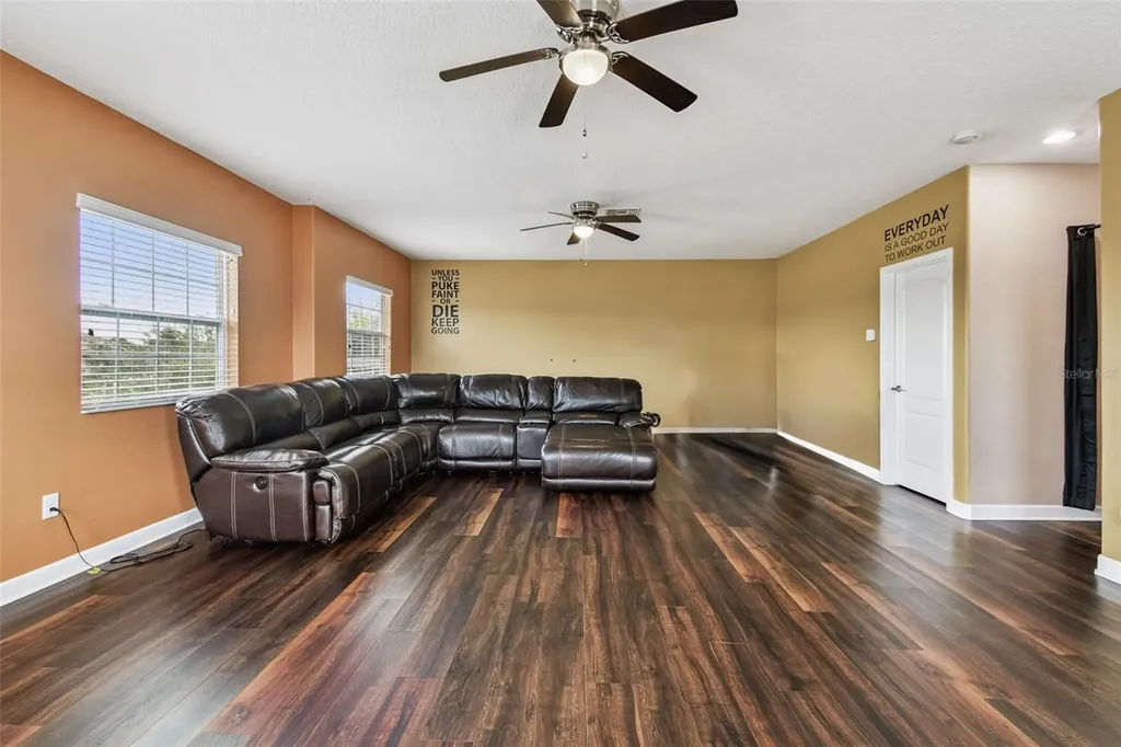 205 Orange Mill Avenue Ruskin FL 33570