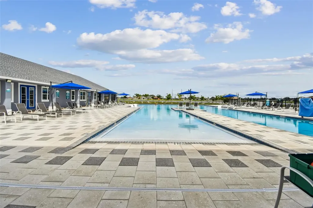 205 Orange Mill Avenue Ruskin FL 33570