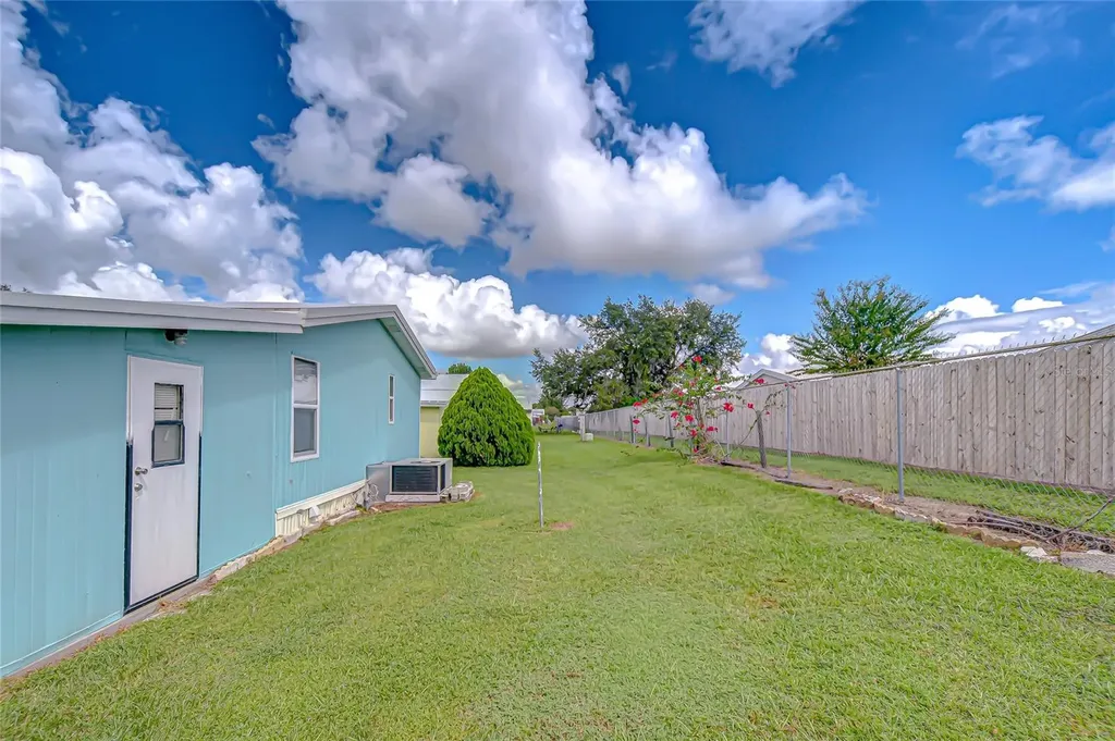 3922 William Hume Drive Zephyrhills FL 33541