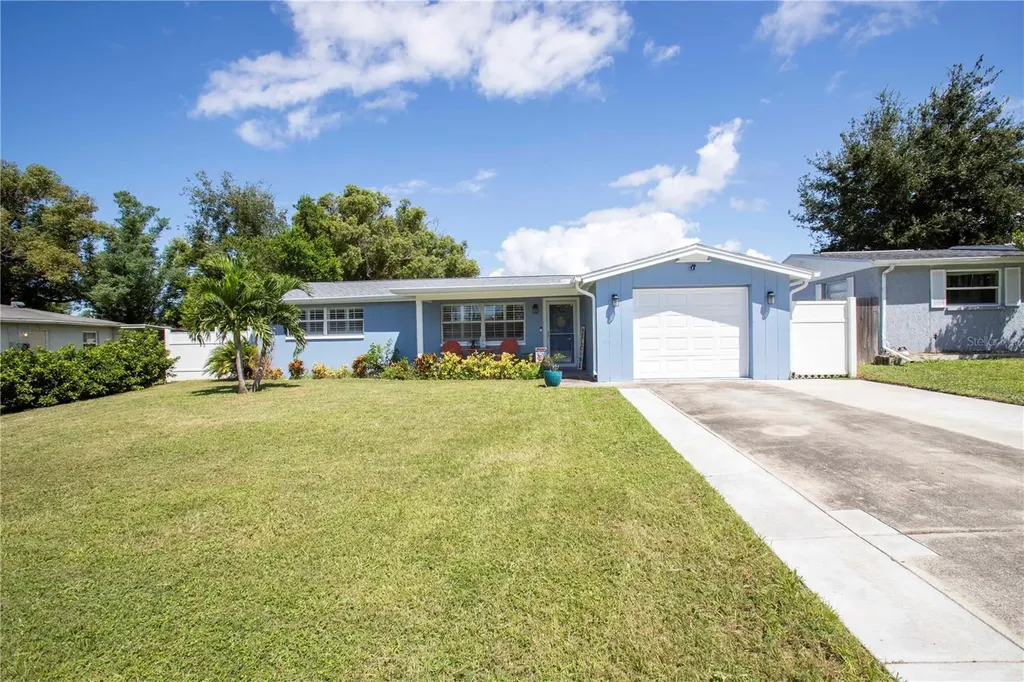 5240 School Road New Port Richey FL 34653