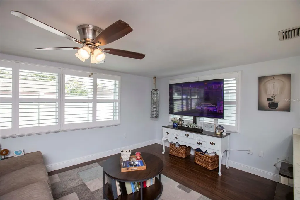 5240 School Road New Port Richey FL 34653