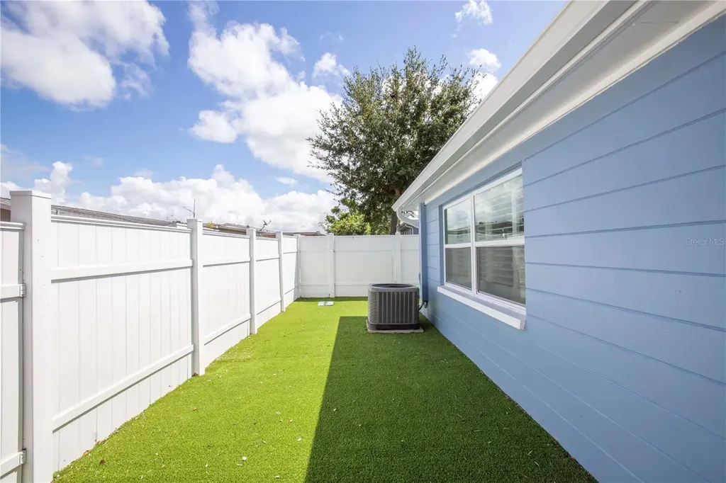 5240 School Road New Port Richey FL 34653