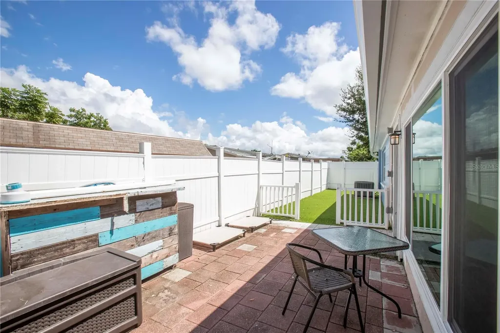 5240 School Road New Port Richey FL 34653