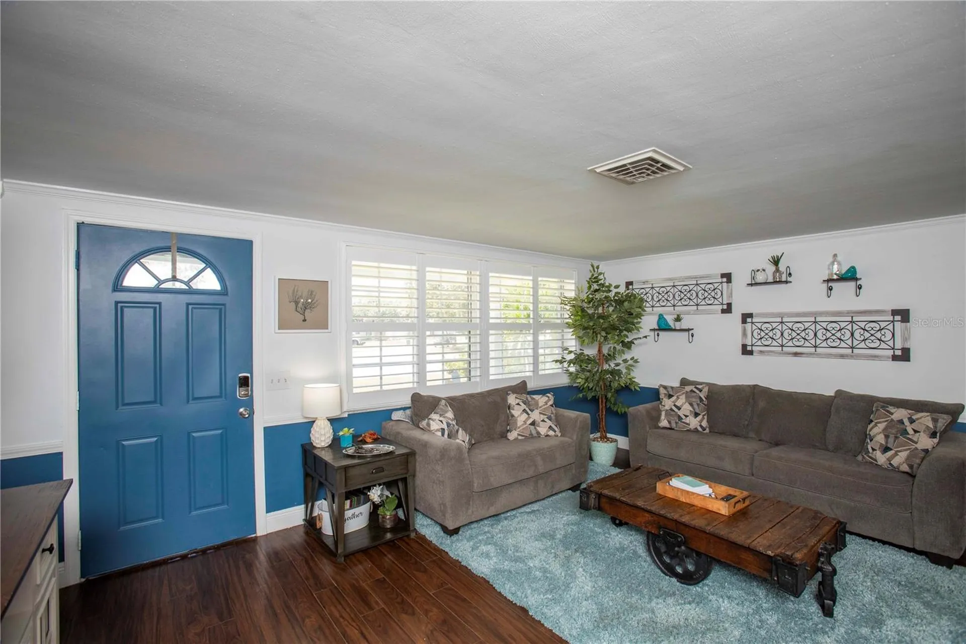 5240 School Road New Port Richey FL 34653