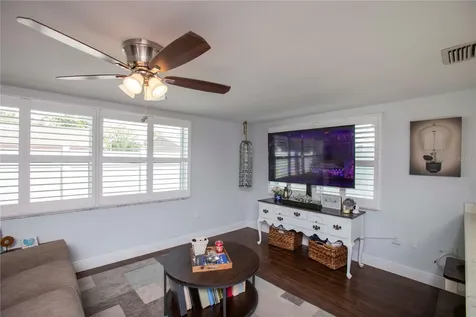 5240 School Road New Port Richey FL 34653