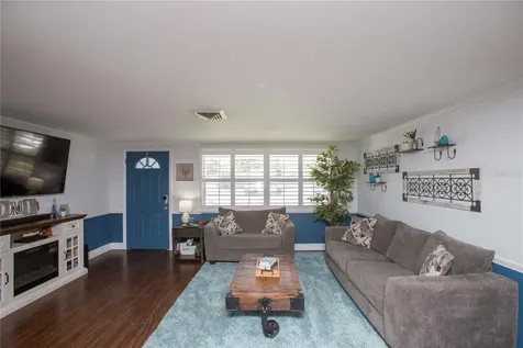 5240 School Road New Port Richey FL 34653