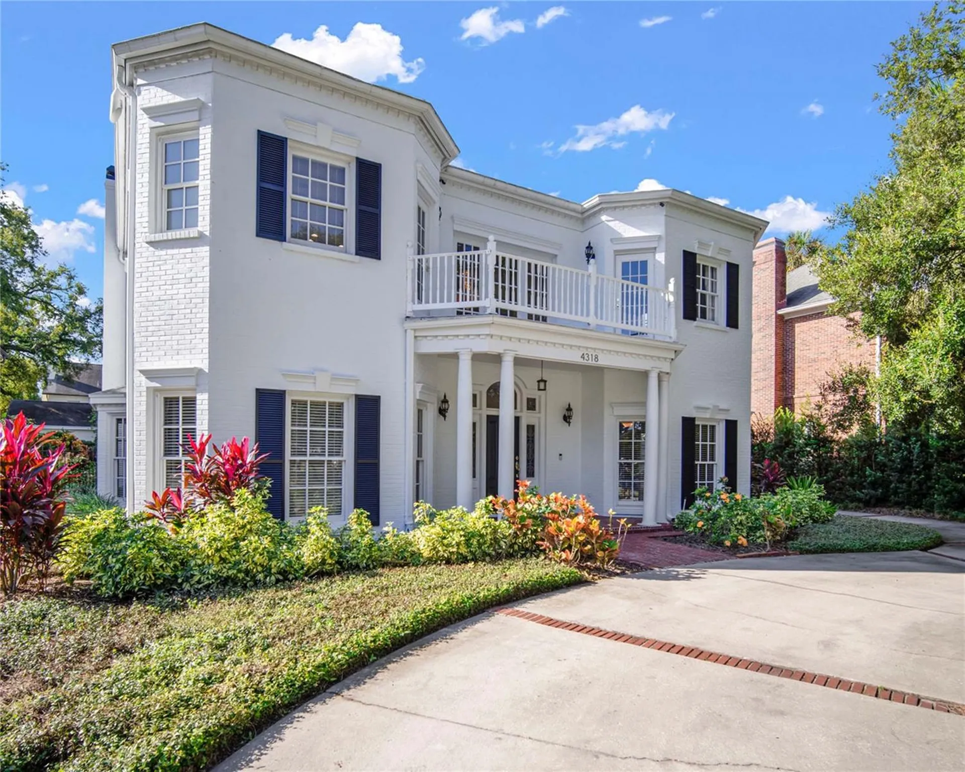 4318 W Azeele Street Tampa FL 33609